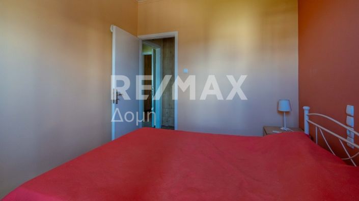 Image No.58-11 Bed Property for sale