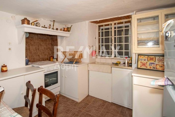 Image No.18-2 Bed House for sale