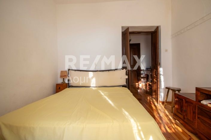 Image No.55-2 Bed House for sale