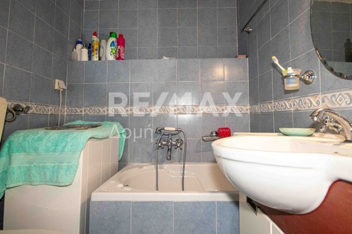 Image No.60-2 Bed House for sale