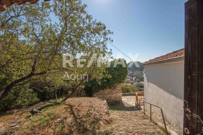 Image No.7-2 Bed House for sale