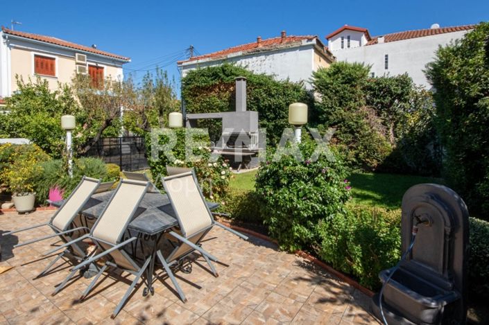 Image No.9-4 Bed House for sale