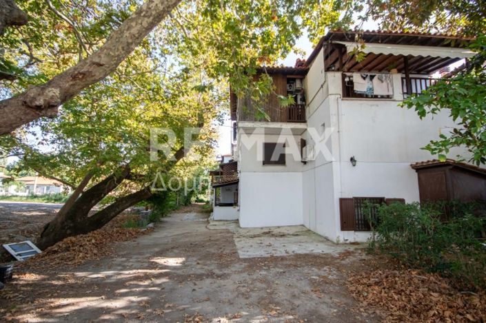 Image No.24-3 Bed Property for sale