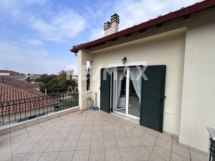 Image No.32-4 Bed Maisonette for sale