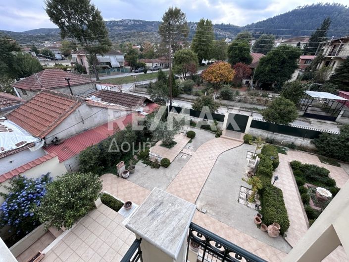 Image No.35-4 Bed Maisonette for sale