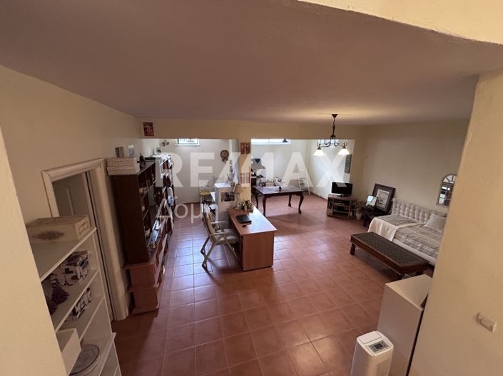 Image No.45-4 Bed Maisonette for sale