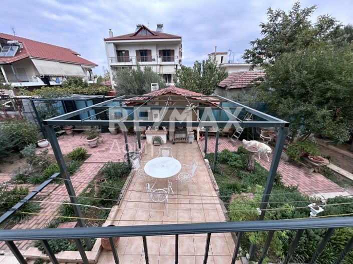 Image No.51-4 Bed Maisonette for sale