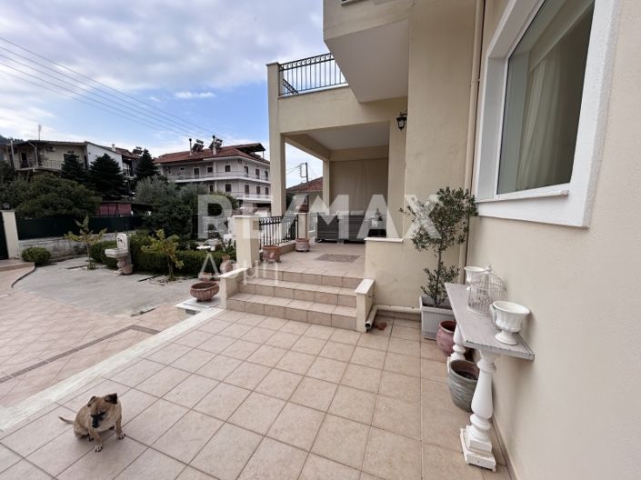 Image No.60-4 Bed Maisonette for sale