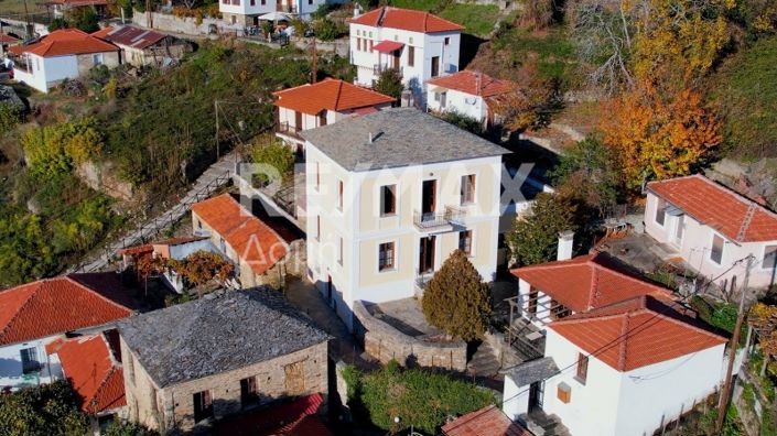 Image No.3-4 Bed Property for sale