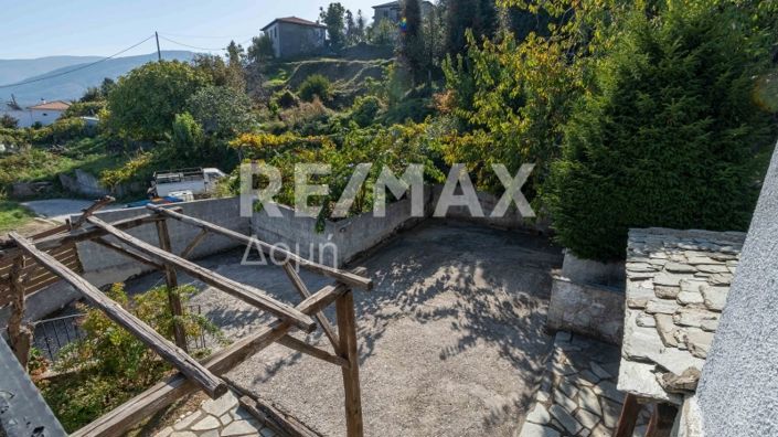 Image No.28-3 Bed Property for sale