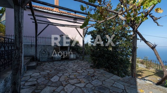 Image No.32-3 Bed Property for sale