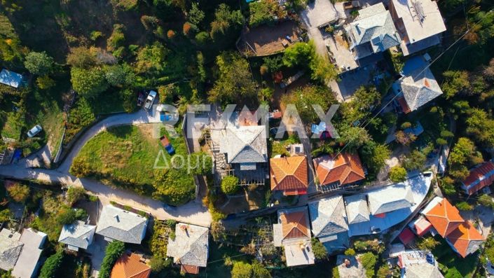 Image No.56-3 Bed Property for sale