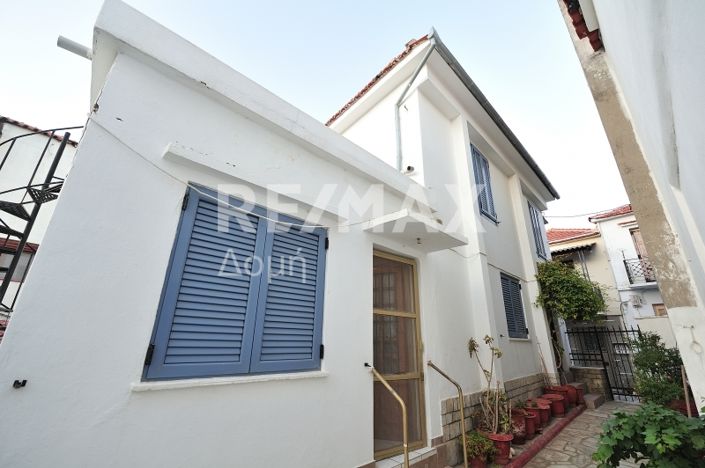 Image No.21-4 Bed House for sale