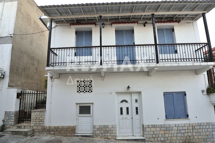 Image No.26-4 Bed House for sale