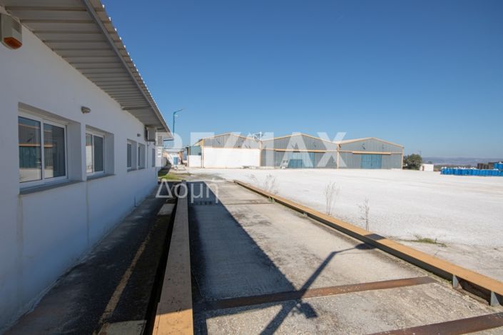 Image No.16-10 Bed Property for sale