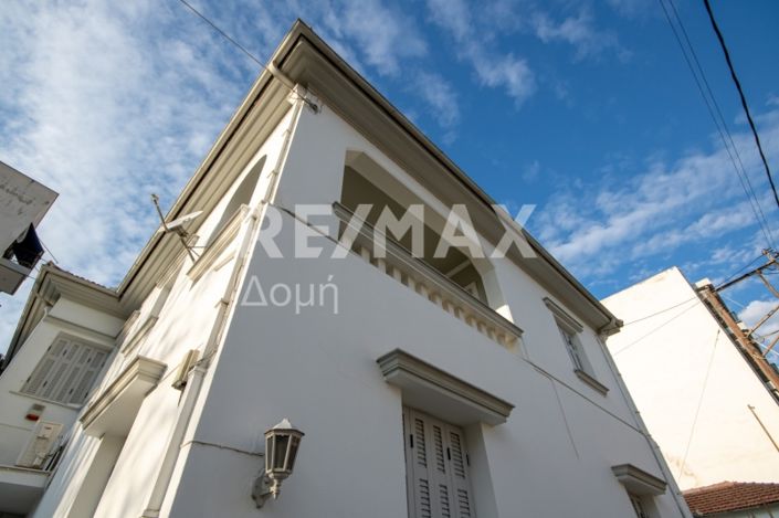 Image No.19-5 Bed House for sale