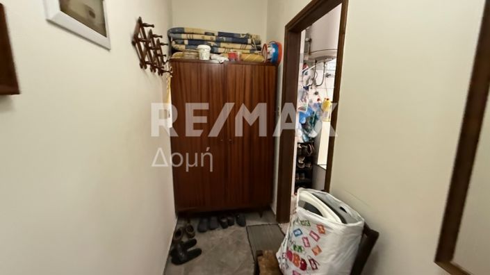 Image No.19-3 Bed Property for sale