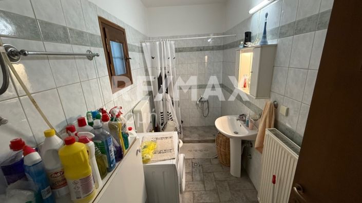 Image No.20-3 Bed Property for sale