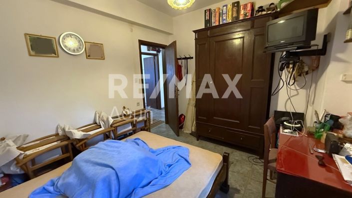 Image No.23-3 Bed Property for sale