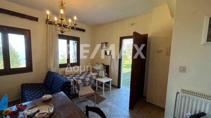 Image No.24-3 Bed Property for sale