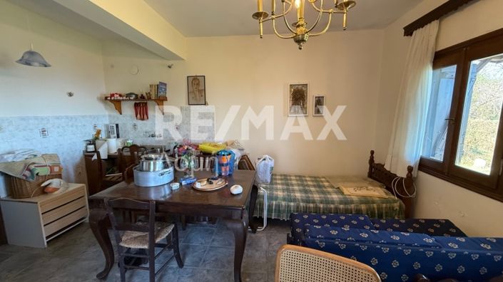 Image No.26-3 Bed Property for sale