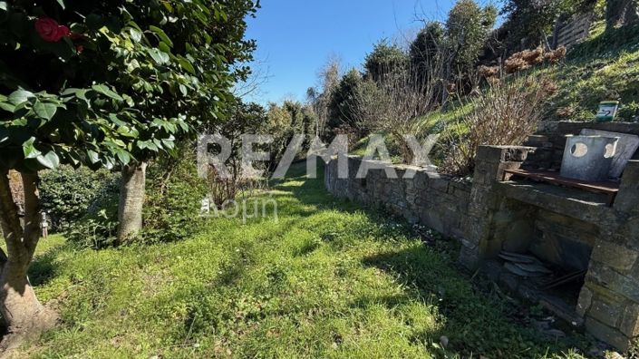 Image No.34-3 Bed Property for sale