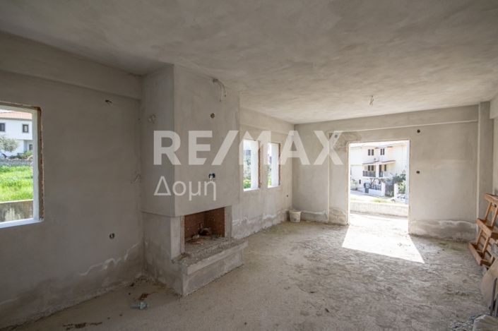 Image No.17-3 Bed House for sale