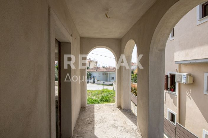 Image No.24-3 Bed House for sale