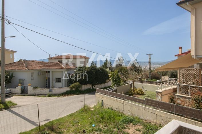 Image No.27-3 Bed House for sale
