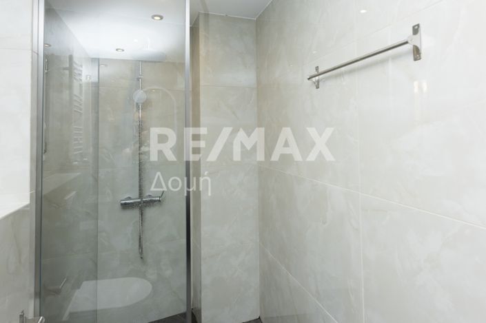 Image No.16-3 Bed Property for sale