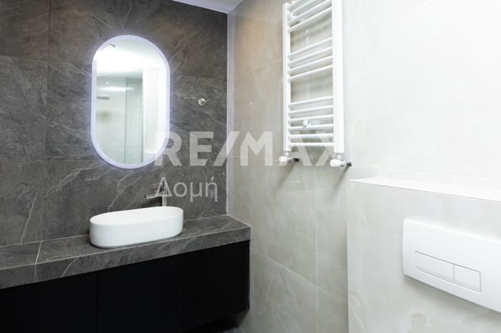 Image No.17-3 Bed Property for sale