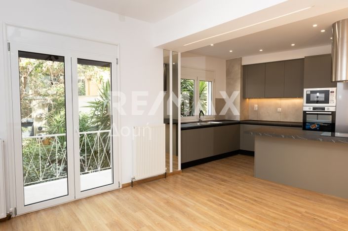 Image No.3-3 Bed Property for sale