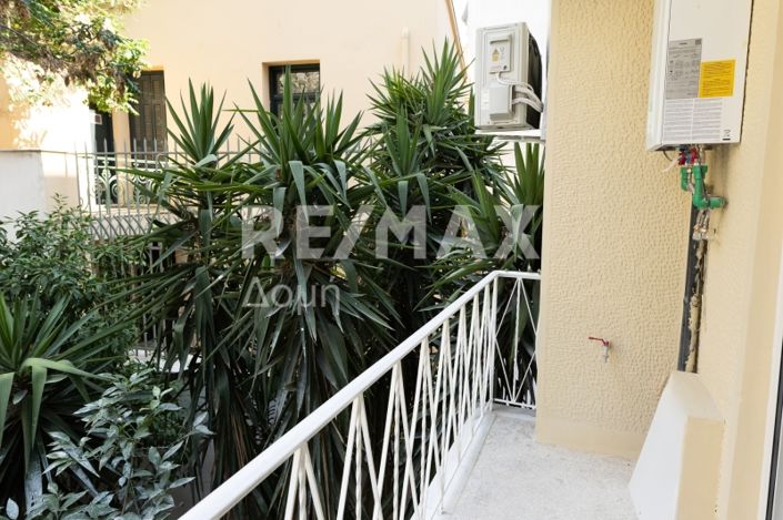 Image No.22-3 Bed Property for sale