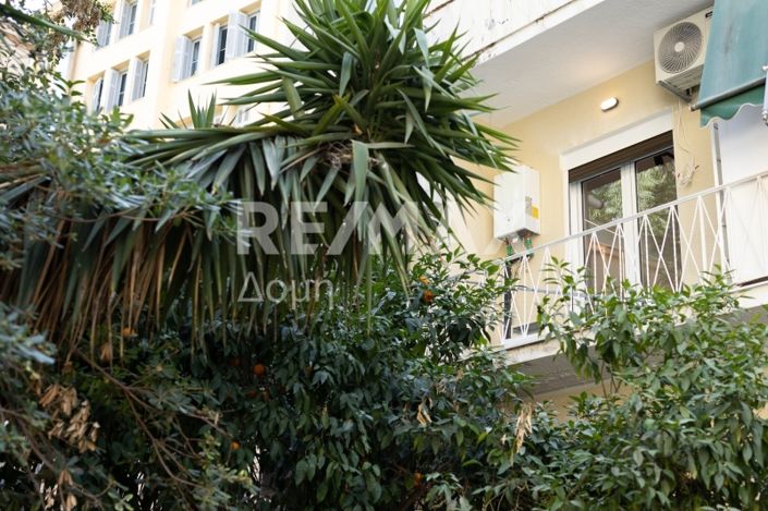 Image No.23-3 Bed Property for sale