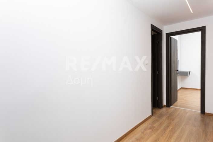 Image No.34-3 Bed Property for sale