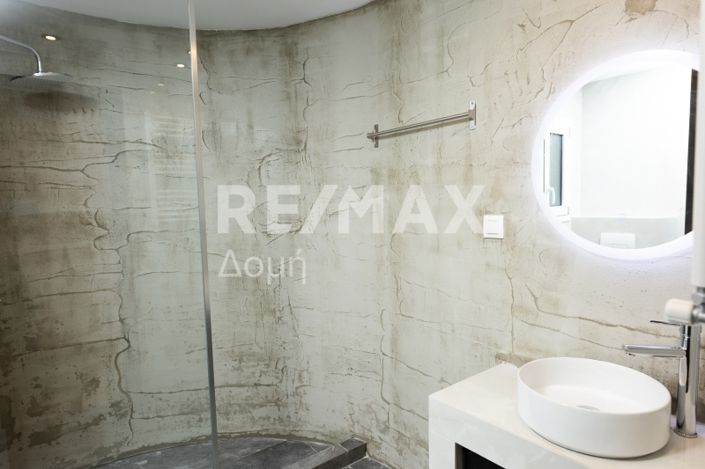 Image No.46-3 Bed Property for sale