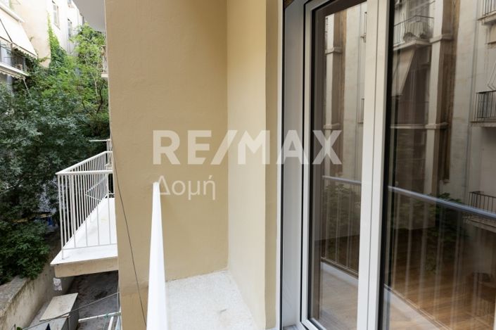 Image No.48-3 Bed Property for sale