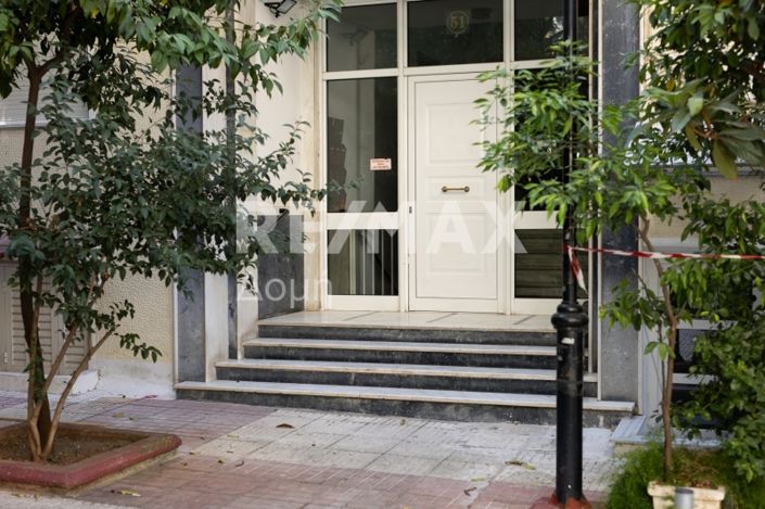 Image No.50-3 Bed Property for sale