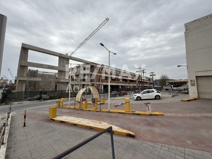 Image No.11-16 Bed Property for sale