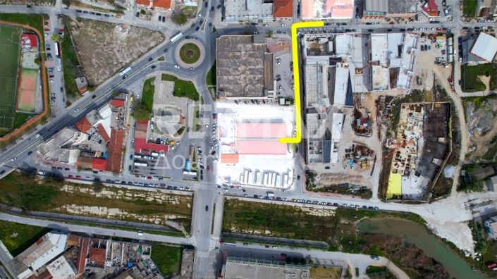 Image No.18-16 Bed Property for sale