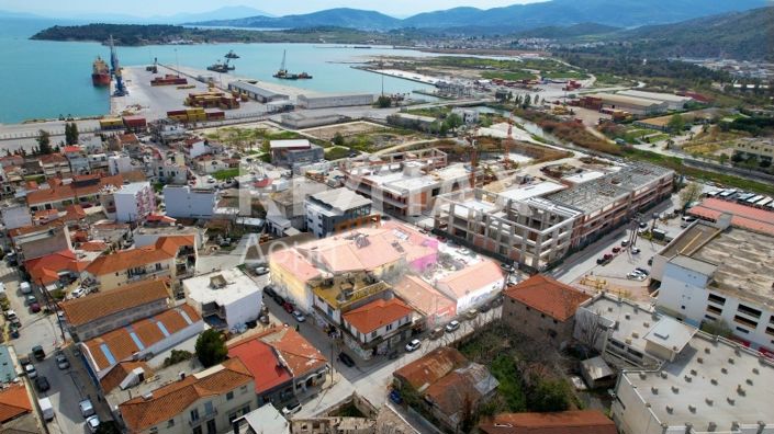 Image No.2-16 Bed Property for sale