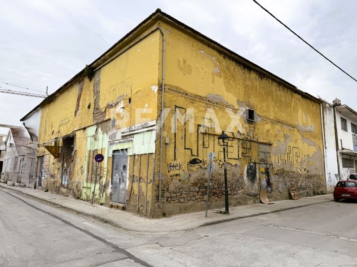 Image No.29-16 Bed Property for sale