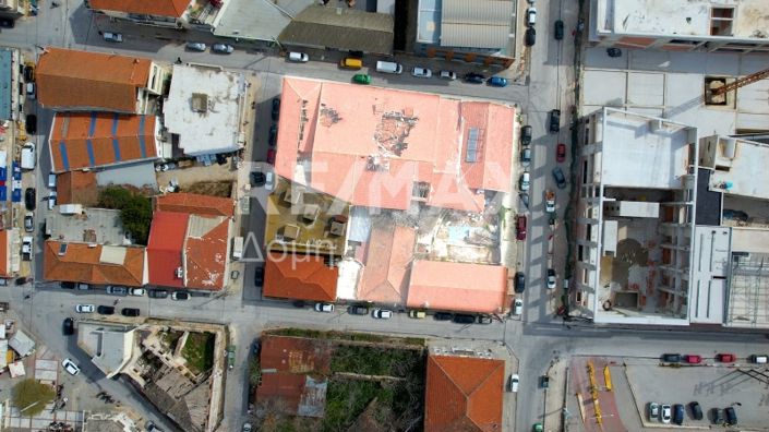 Image No.37-16 Bed Property for sale