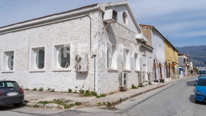 Image No.43-16 Bed Property for sale