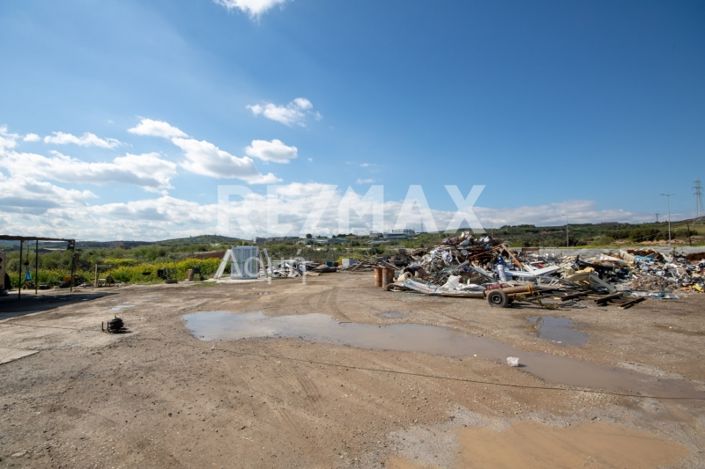 Image No.39-2 Bed Property for sale