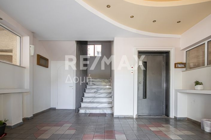 Image No.10-3 Bed Apartment for sale