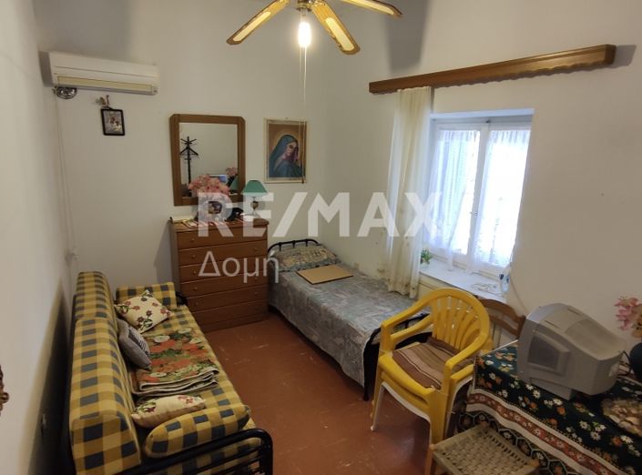 Image No.43-1 Bed Property for sale