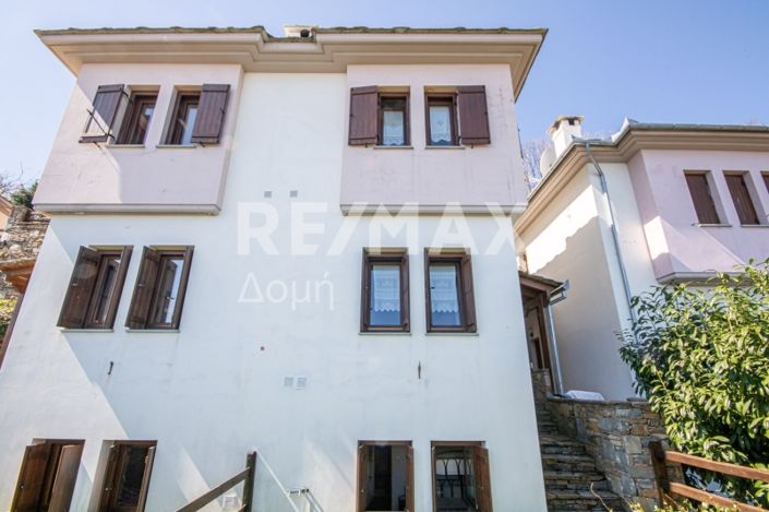 Image No.16-2 Bed Property for sale