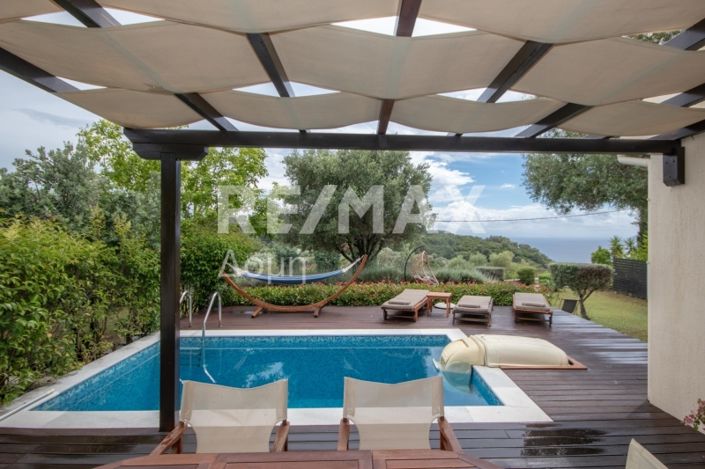 Image No.5-4 Bed Property for sale