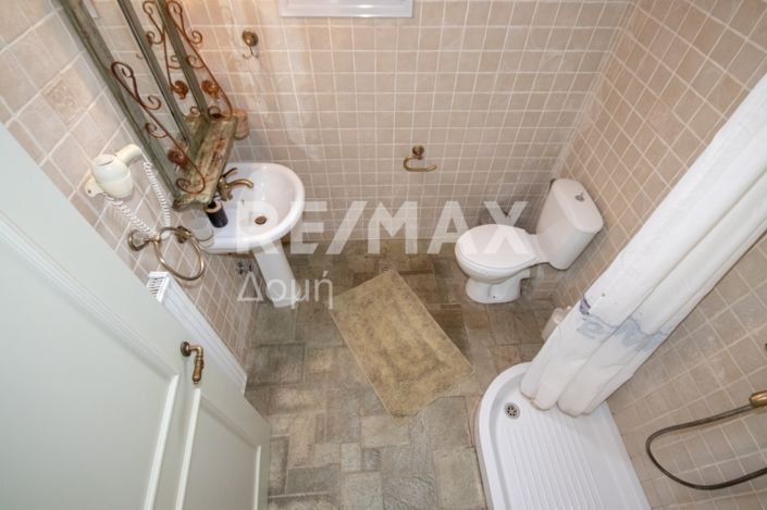 Image No.54-4 Bed Property for sale